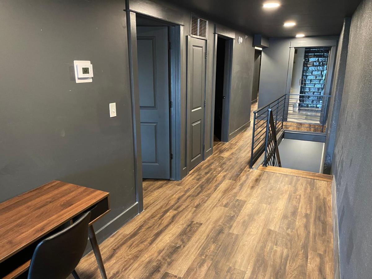 Derbycity Plush Loft Gather In Style By Hollyhock * Louisville